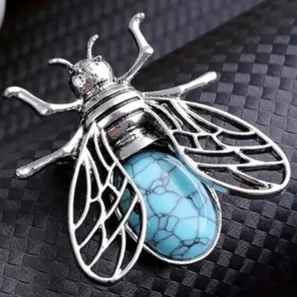 Bee Brooch Pendant Necklace Blue Howlite Stone Pendant